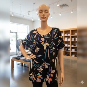 Avenue Black Multicolor Leaf Print Tunic